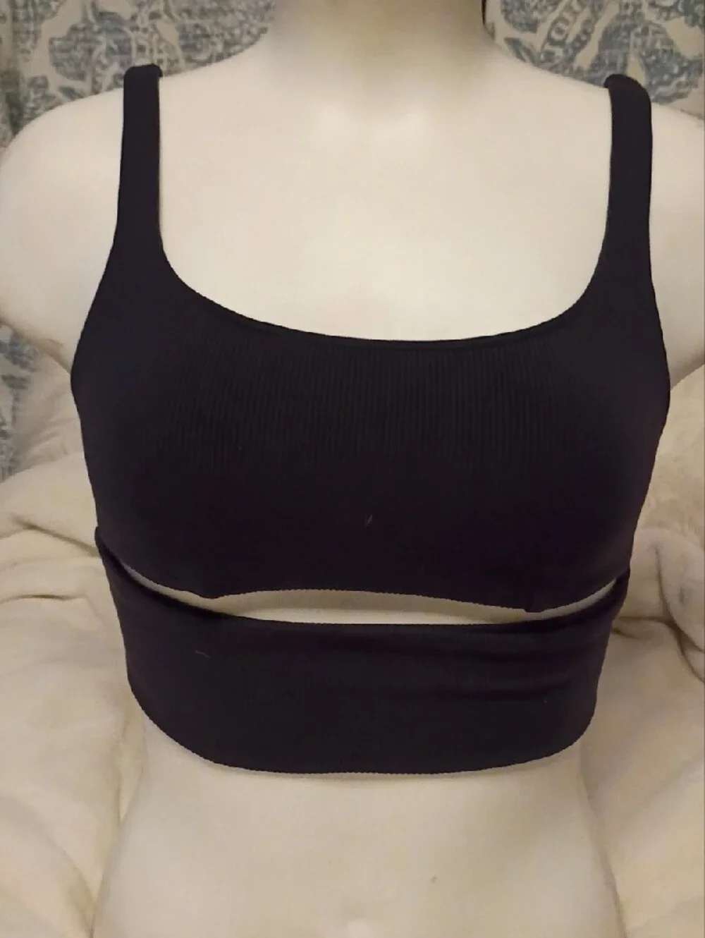 ALO Yoga Black Ribbed Cutout Sports Bralette